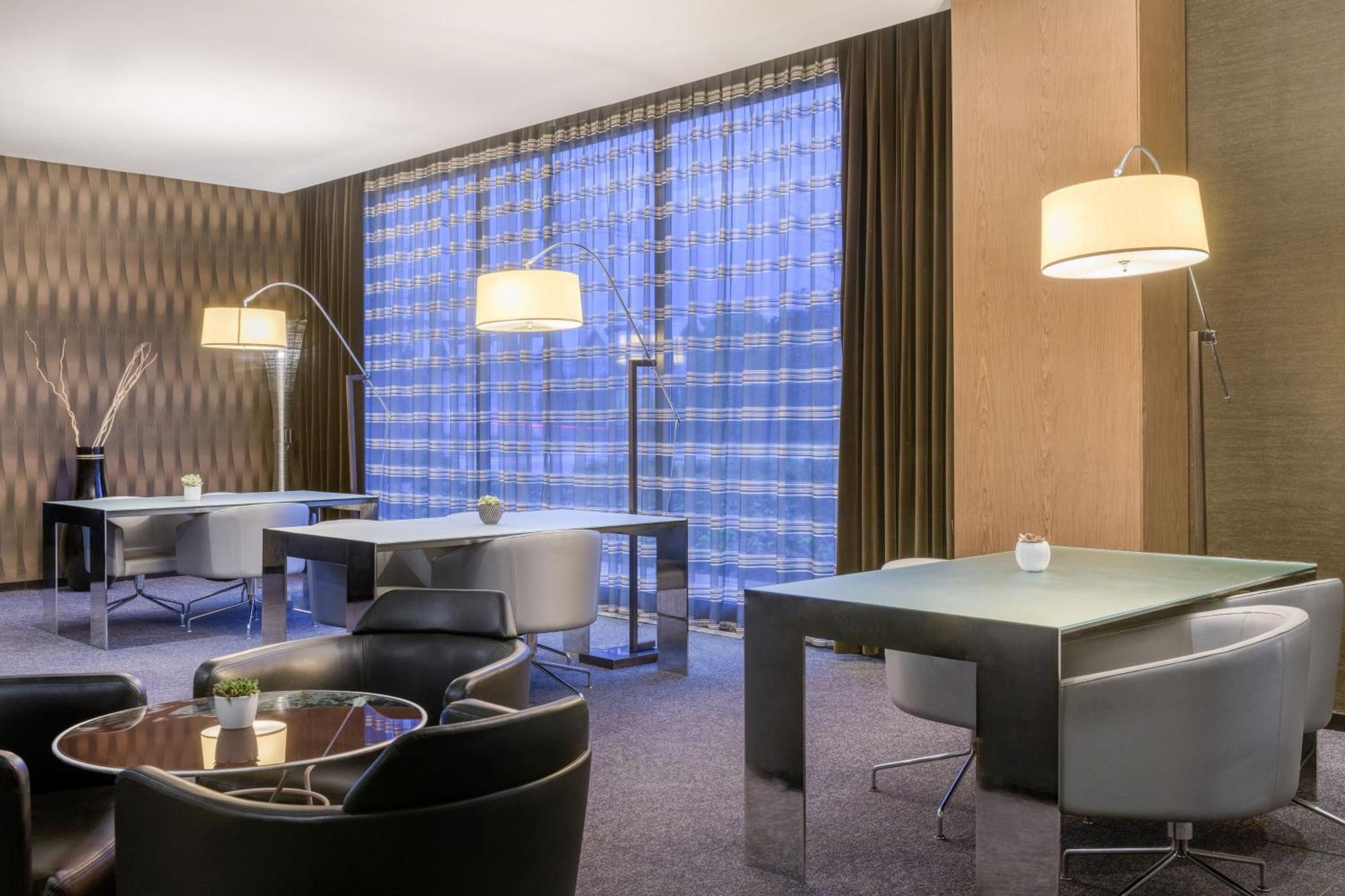 Ac Hotel Brescia By Marriott Exterior photo