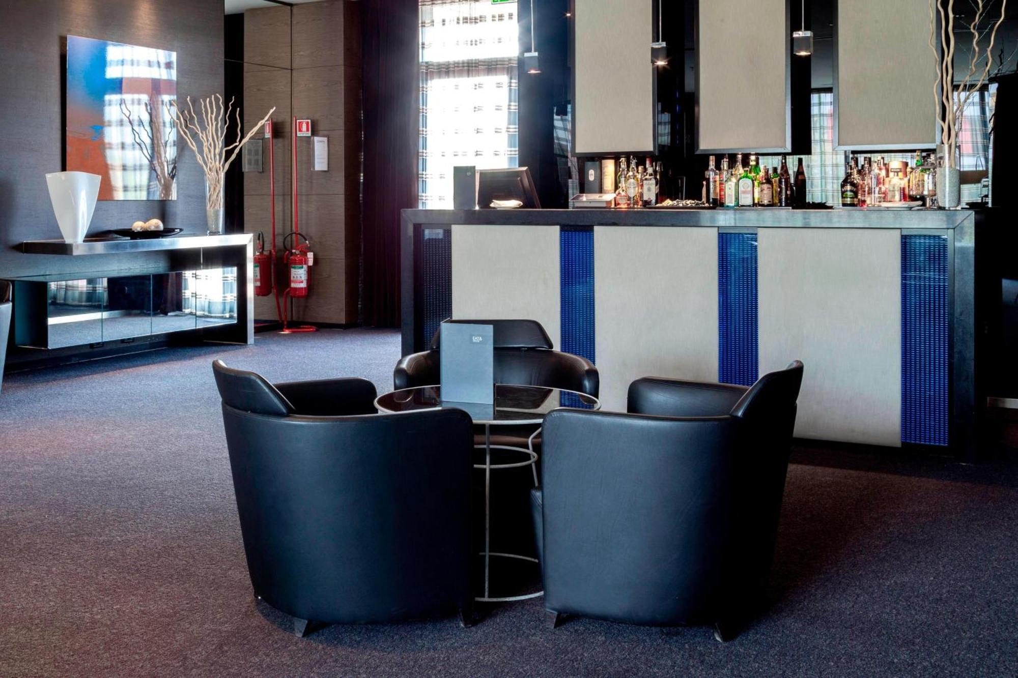 Ac Hotel Brescia By Marriott Exterior photo